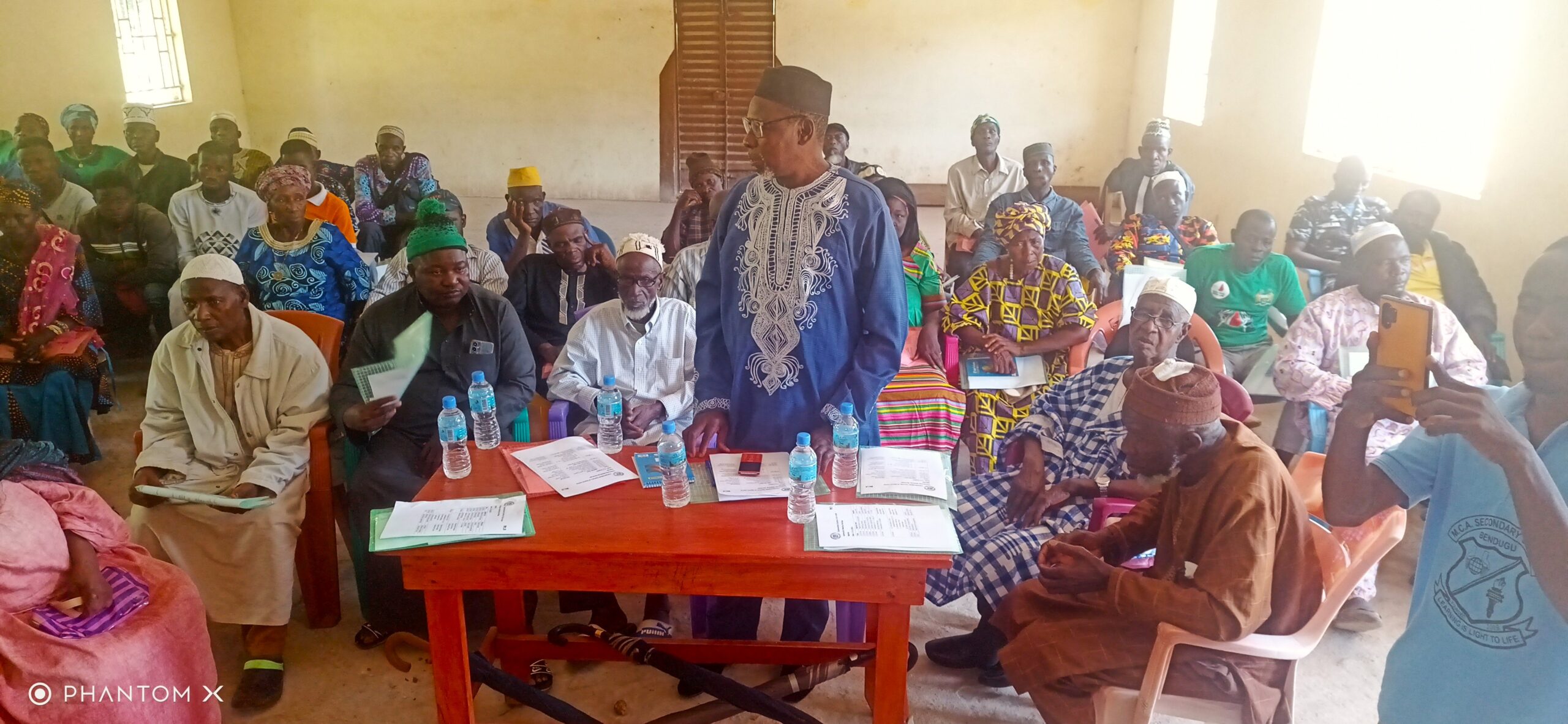 Read more about the article CSSL Holds BftW Phase Three Project Inception Meeting with Stakeholders in Sambaia Bendugu, Tonkolili District